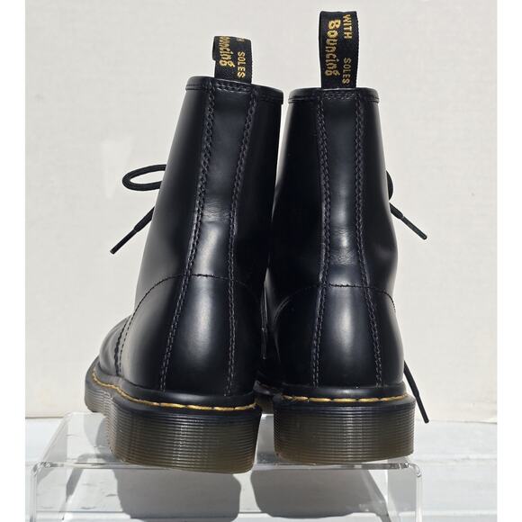 Dr Martens Black Leather Lace Up Airware 11821 Retail $238 Sz Women 8 - Picture 4 of 7